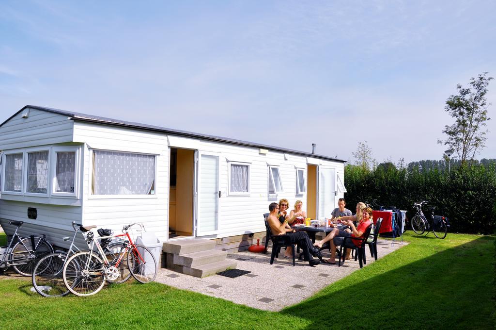 Oostappen Vakantiepark Riviera Beach Biddinghuizen Oda fotoğraf