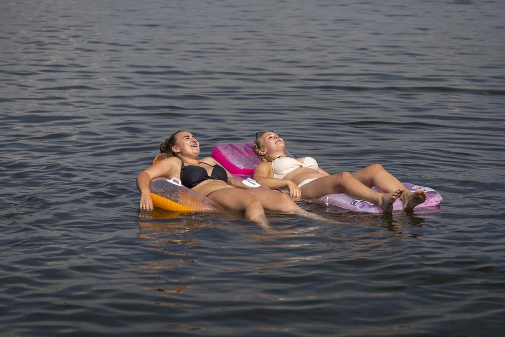 Oostappen Vakantiepark Riviera Beach Biddinghuizen Dış mekan fotoğraf