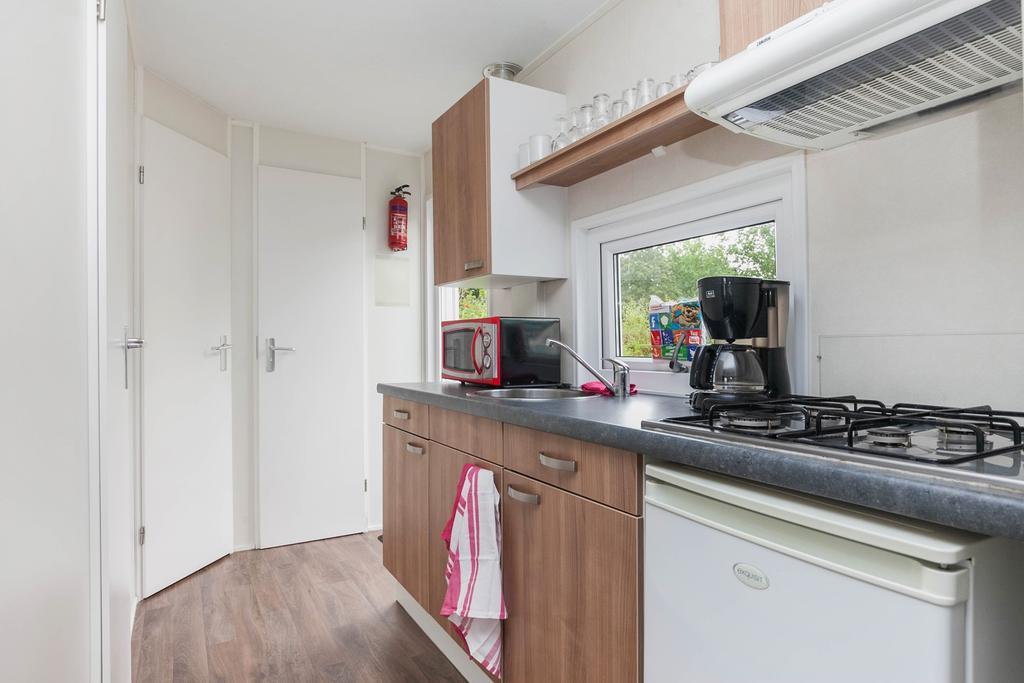 Oostappen Vakantiepark Riviera Beach Biddinghuizen Oda fotoğraf